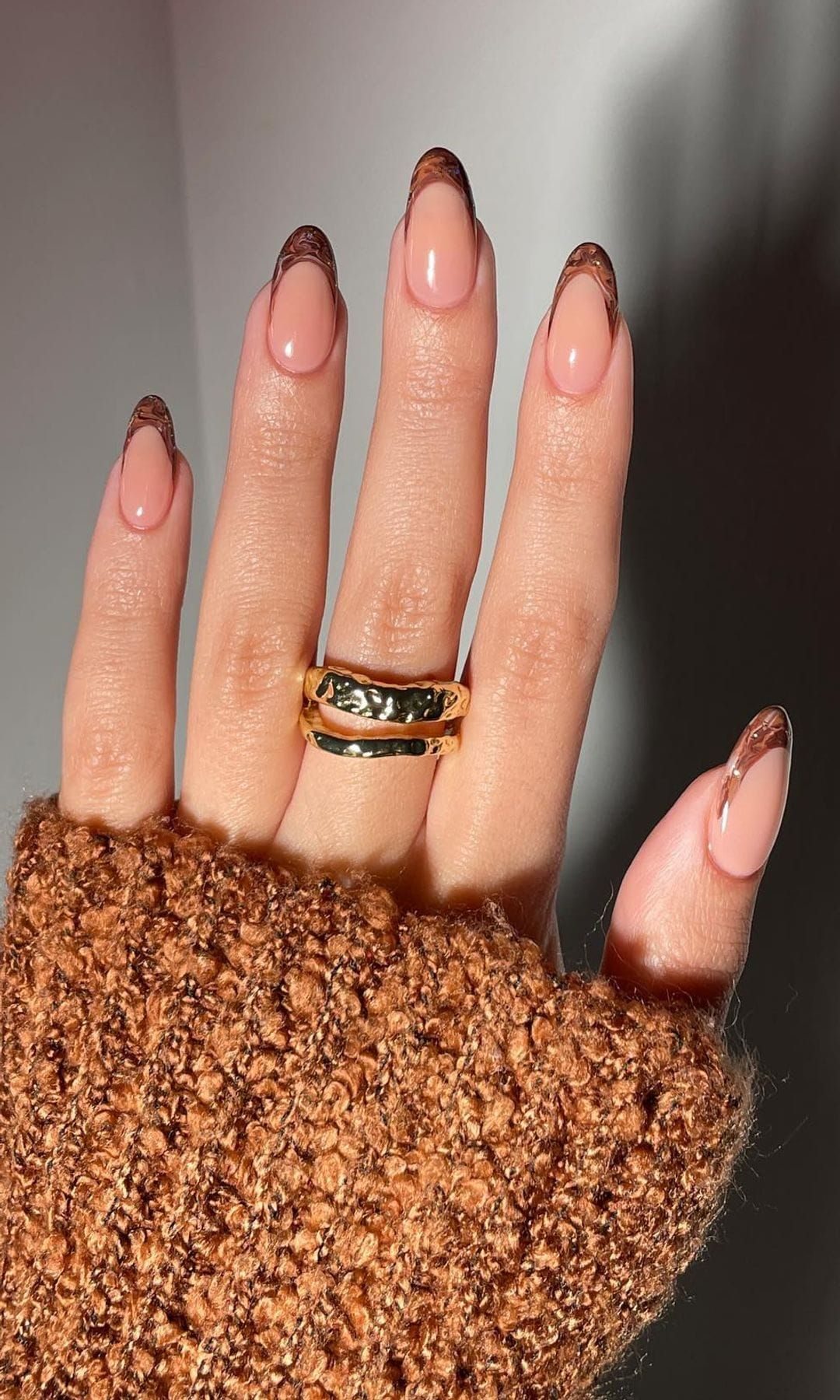 Sheer Nude Base With Dark Brown Tips Visual Idea Sheer Nude Base With Dark Brown Tips Visual Idea — Chocolate Brown Nails