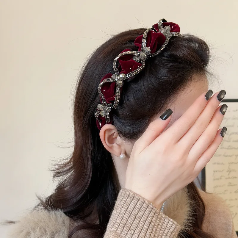 Collarbone Blowout with Embellished Headband — Winter Hairstyles with Headband