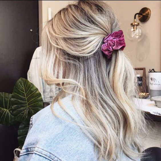 Collarbone Visual Idea — Winter Protective Hairstyles