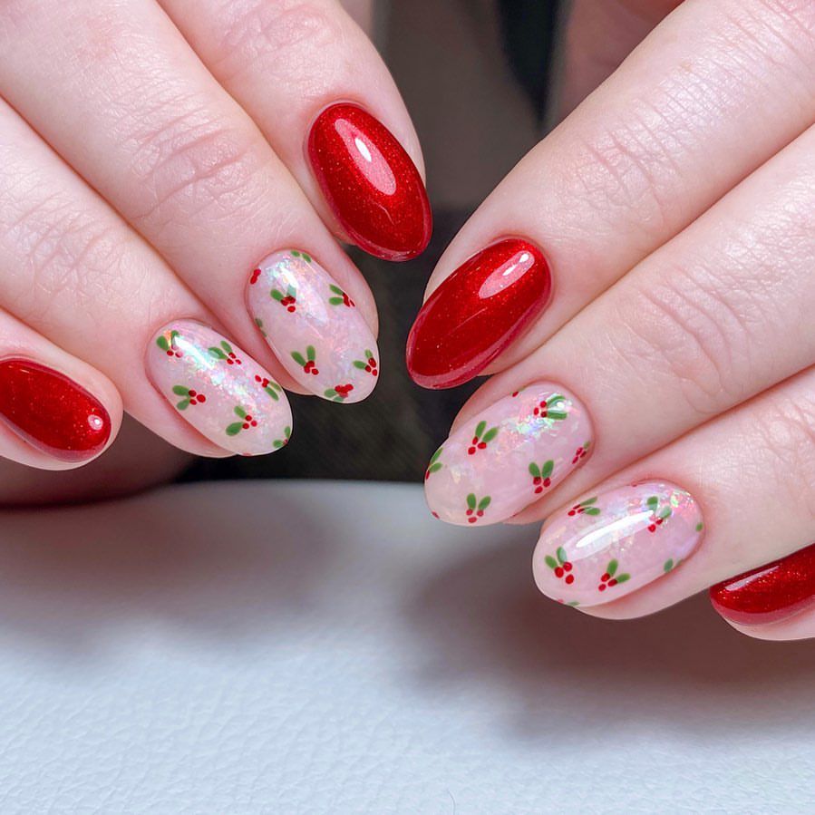 Glossy Red And Holly Berry Glitter Nails Glossy Red And Holly Berry Glitter Nails — Christmas Gel X Nails 2026