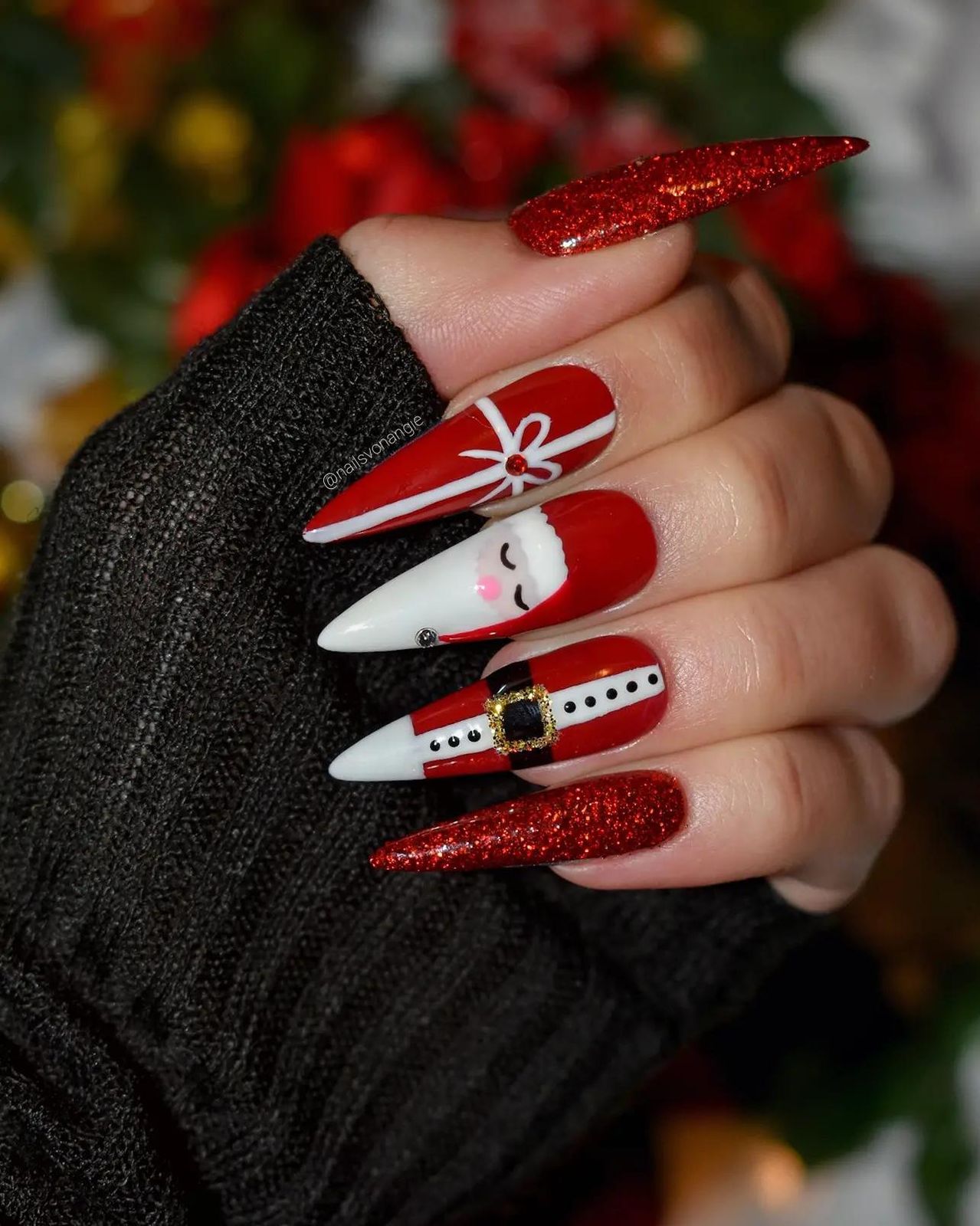 Festive Glitter and Santa Face Stilettos Festive Glitter and Santa Face Stilettos — Christmas Stiletto Nails 2026