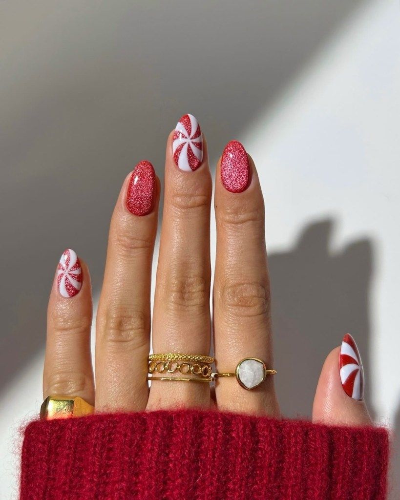 Peppermint Swirl and Glitter Nails Peppermint Swirl and Glitter Nails — Christmas Nails 2026