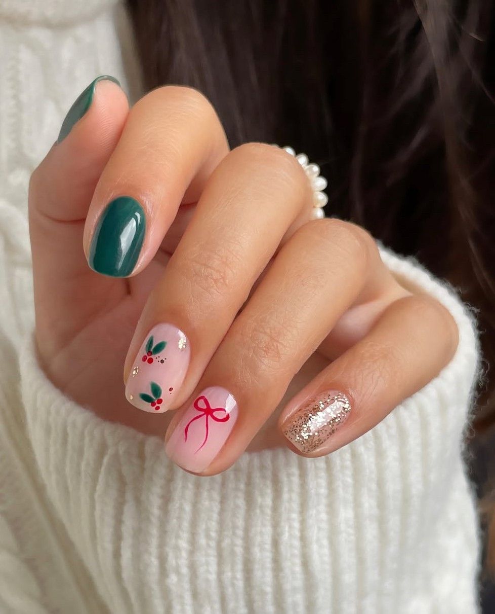 Short Square Green Pink Bow Glitter Nails Short Square Green Pink Bow Glitter Nails — Minimalist Christmas Nails 2026