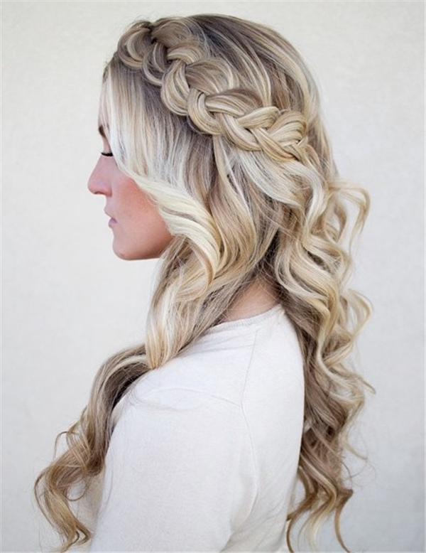 Sophisticated Braided Crown Waves Sophisticated Braided Crown Waves — Winter Braided Hairstyles