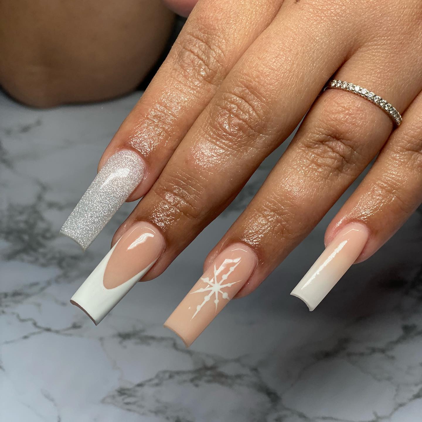 Sparkling Red Glitter White Ribbon Bow Short Coffin Nails Sparkling Red Glitter White Ribbon Bow Short Coffin Nails — Christmas Coffin Nails 2026