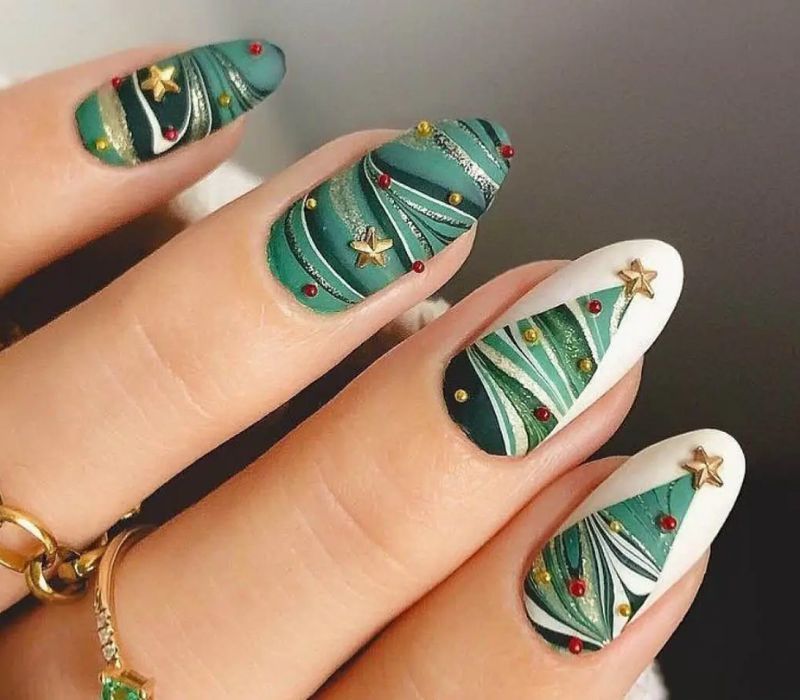 Abstract Christmas Trees with Striped Patterns Abstract Christmas Trees with Striped Patterns — Christmas Nails 2026
