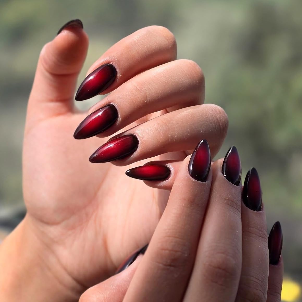 None Glossy Black to Deep Red Medium Almond Gradient Nails None Glossy Black to Deep Red Medium Almond Gradient Nails — Black Cherry Nails