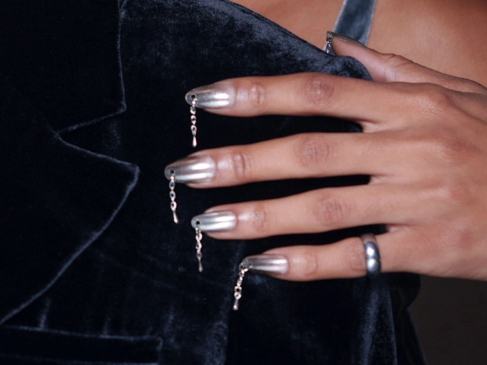 Silver Chrome Nails with Hanging Chains Silver Chrome Nails with Hanging Chains