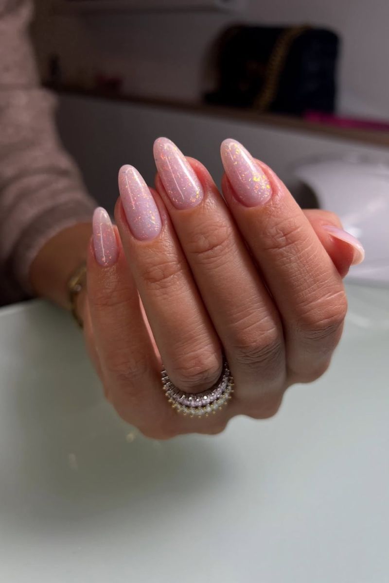 Pale Pink Iridescent Shimmer Almonds Pale Pink Iridescent Shimmer Almonds — Short Winter Almond Nails