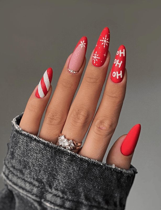 Matte Glitter Visual Idea Matte Glitter Visual Idea — Short Christmas Coffin Nails 2026