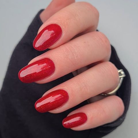 Visual Idea Visual Idea — Christmas Nail Colors 2026