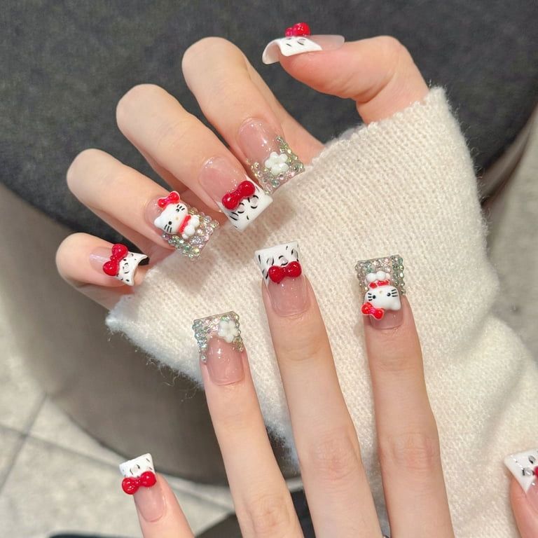 Visual Idea — Hello Kitty Christmas Nails 2026