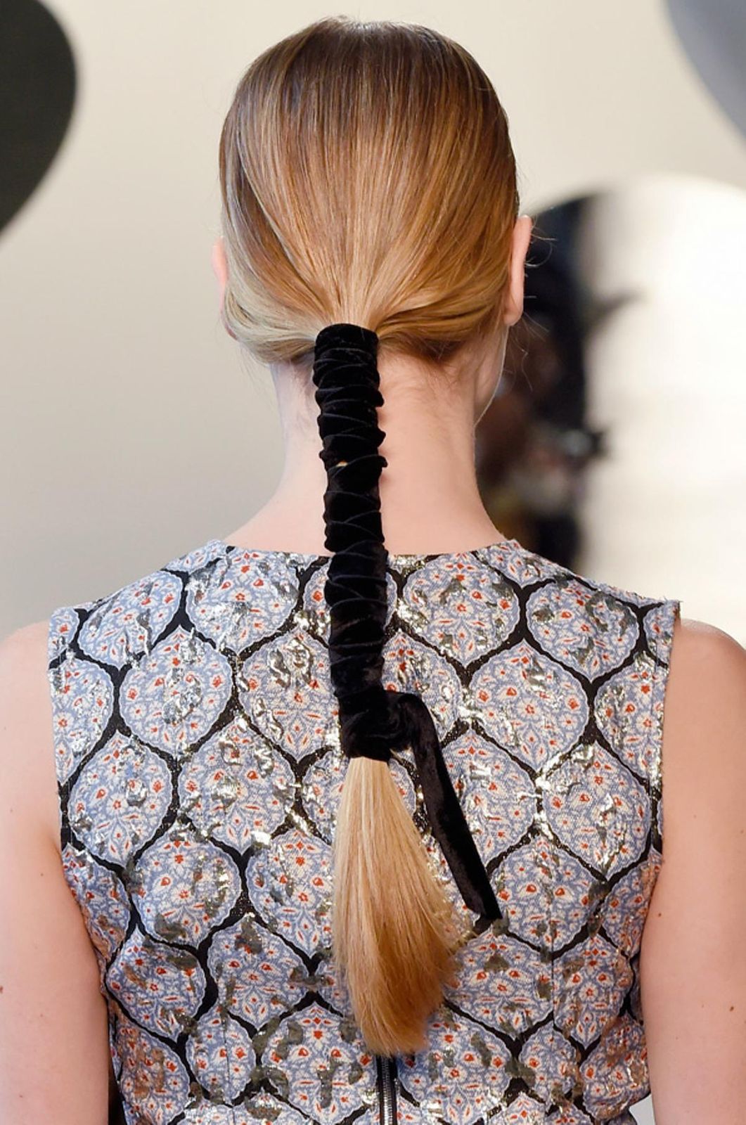 Sleek Blonde Ponytail With Velvet Wrap Sleek Blonde Ponytail With Velvet Wrap — Winter Ponytail Hairstyles
