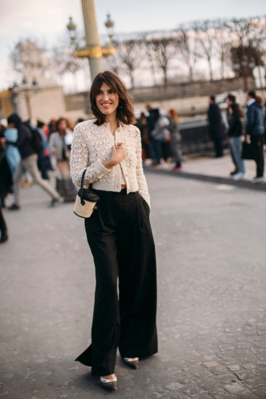 Sleek Dark Brown Elongated Bob — Winter Hairstyles for Women Over 50