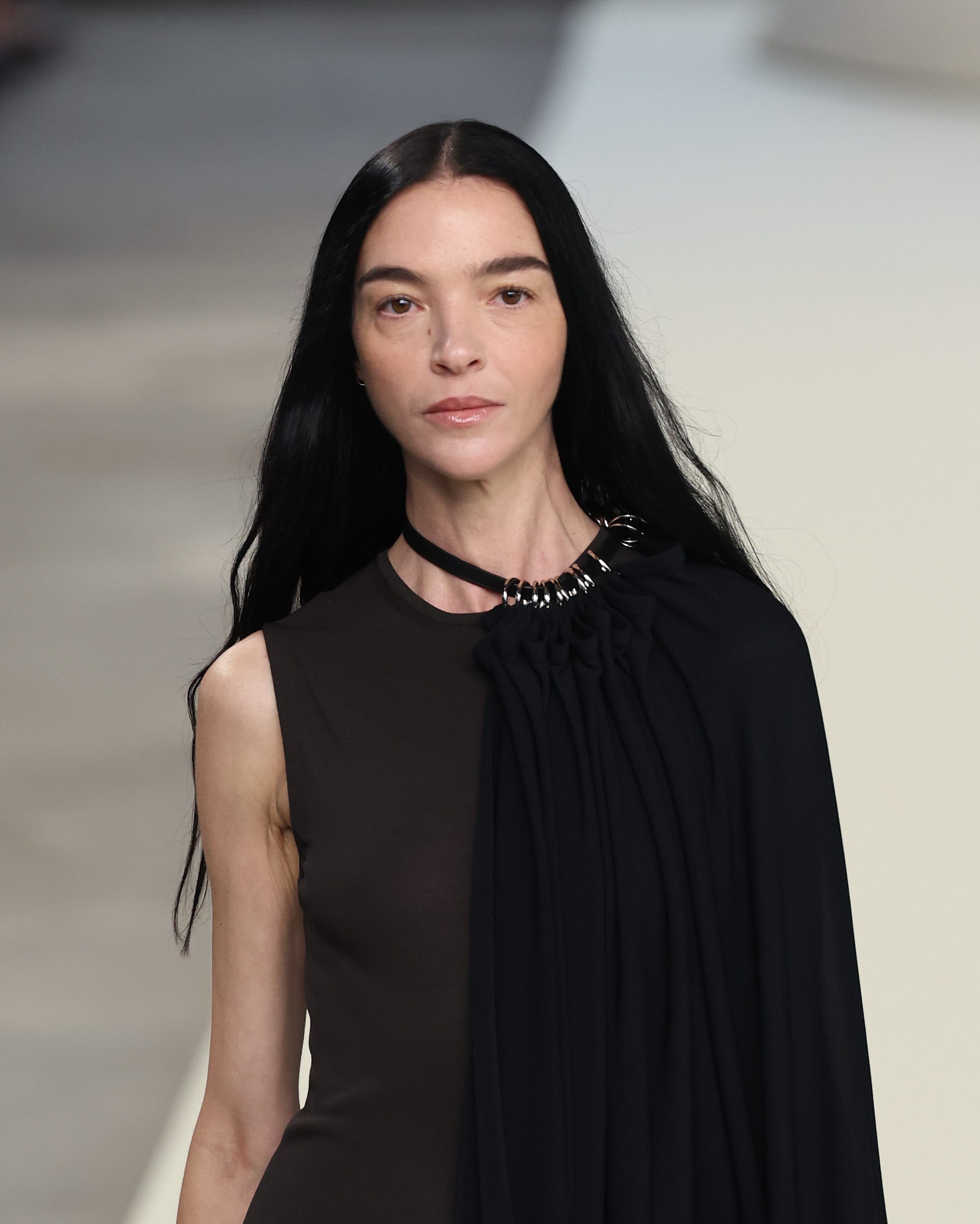 Deep Burgundy Mid-Back Waves Deep Burgundy Mid-Back Waves — Winter Hair Colors for Women Over 40