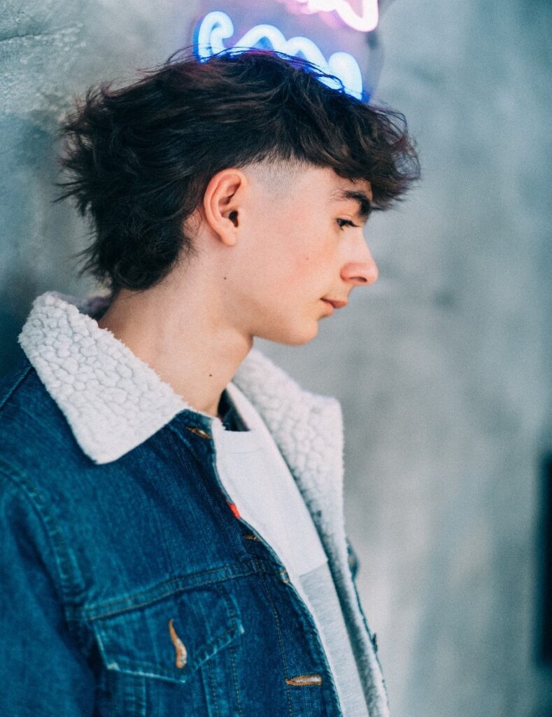 Modne fryzury męskie 2025. Odkryj najnowsze trendy! - Oh My Hair