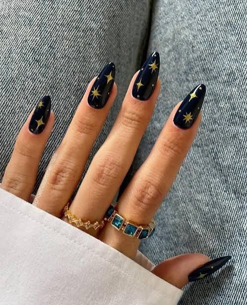 Navy Blue Gold Star Almond Nails Navy Blue Gold Star Almond Nails — Winter Party Nails