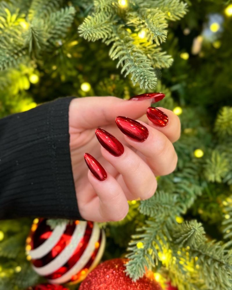 Mixed Festive Designs with Red Glitter and Bow Mixed Festive Designs with Red Glitter and Bow — Red and Gold Christmas Nails 2026