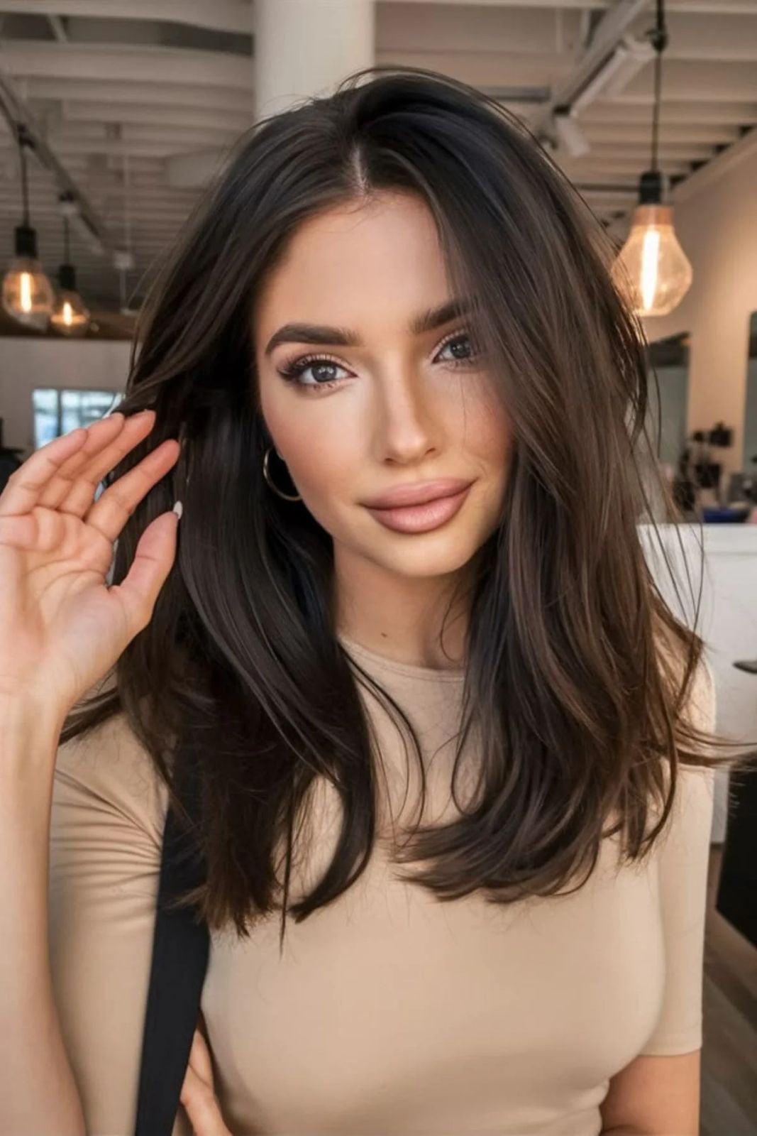Visual Idea — Winter Haircuts for Straight Hair