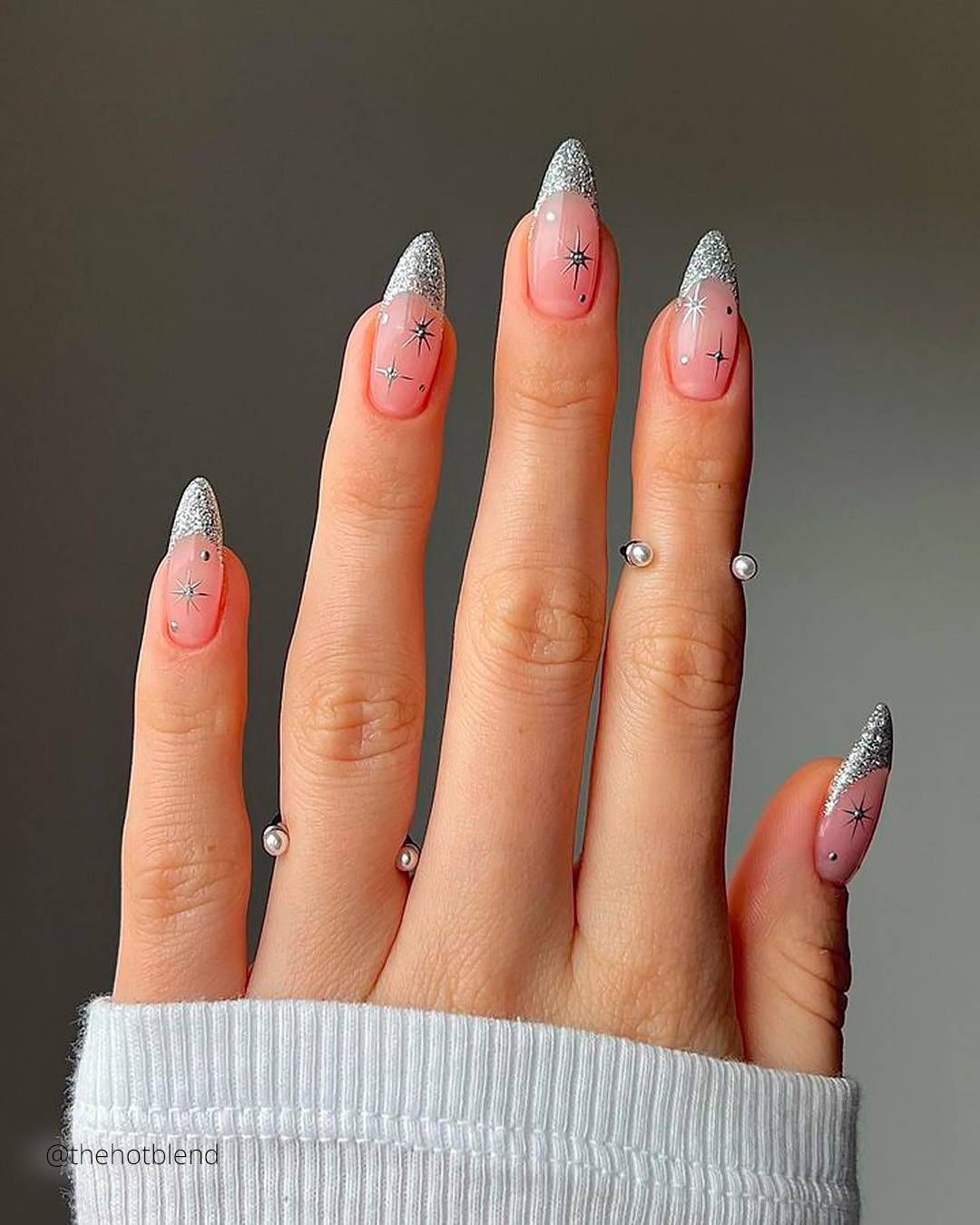 Night Party Visual Idea Night Party Visual Idea — Winter Date Night Nails