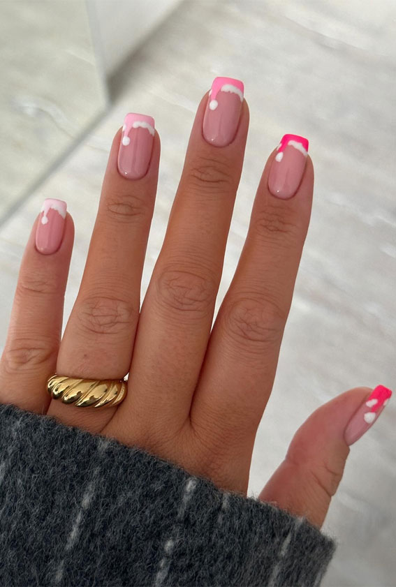 Santa Hat Candy Cane Snowflake Gift Bow Nails Santa Hat Candy Cane Snowflake Gift Bow Nails — Christmas Square Nails 2026