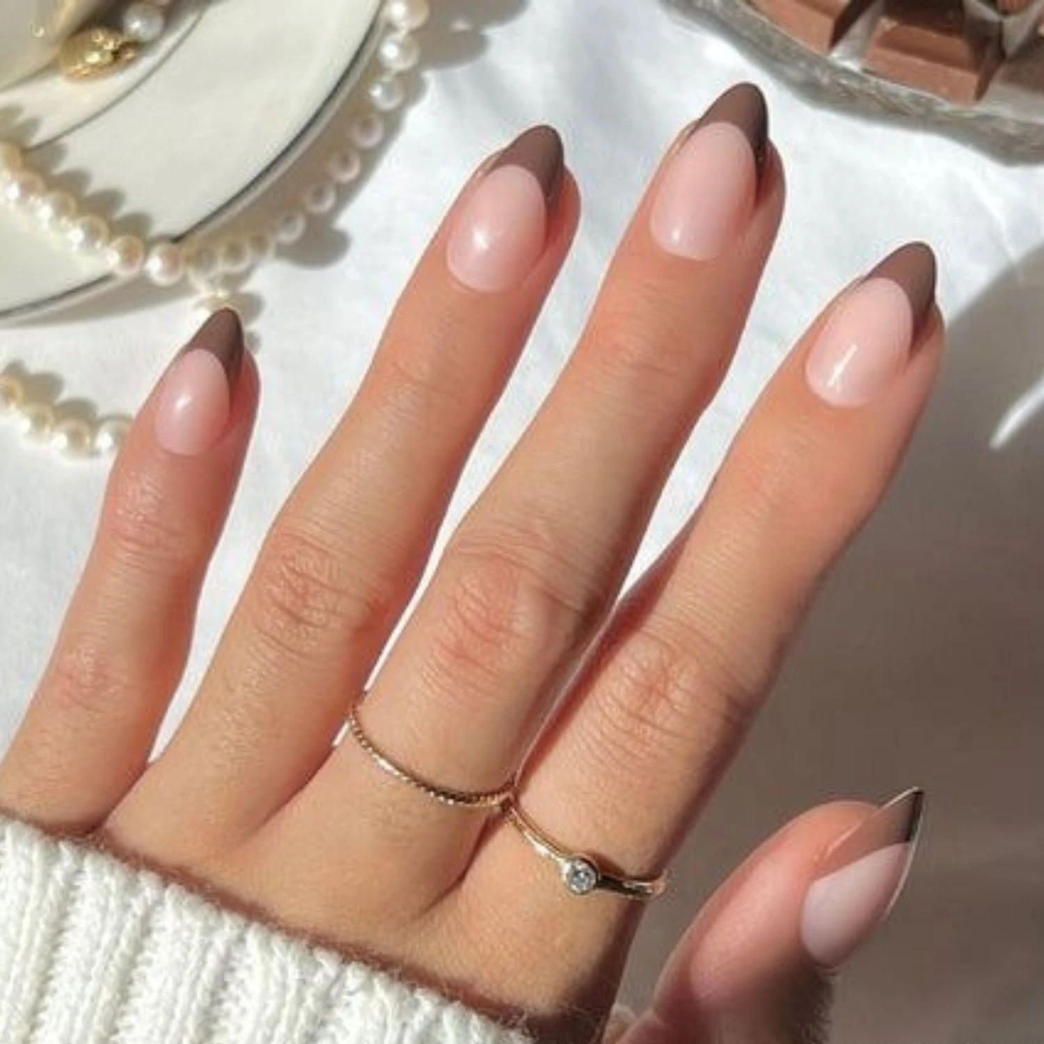 Milky Mocha Medium Oval Milky Mocha Medium Oval — Mocha Nails