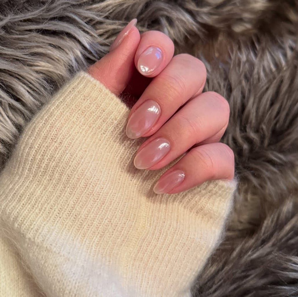 Glossy Pearlescent Visual Idea Glossy Pearlescent Visual Idea — Clean Girl Winter Nails