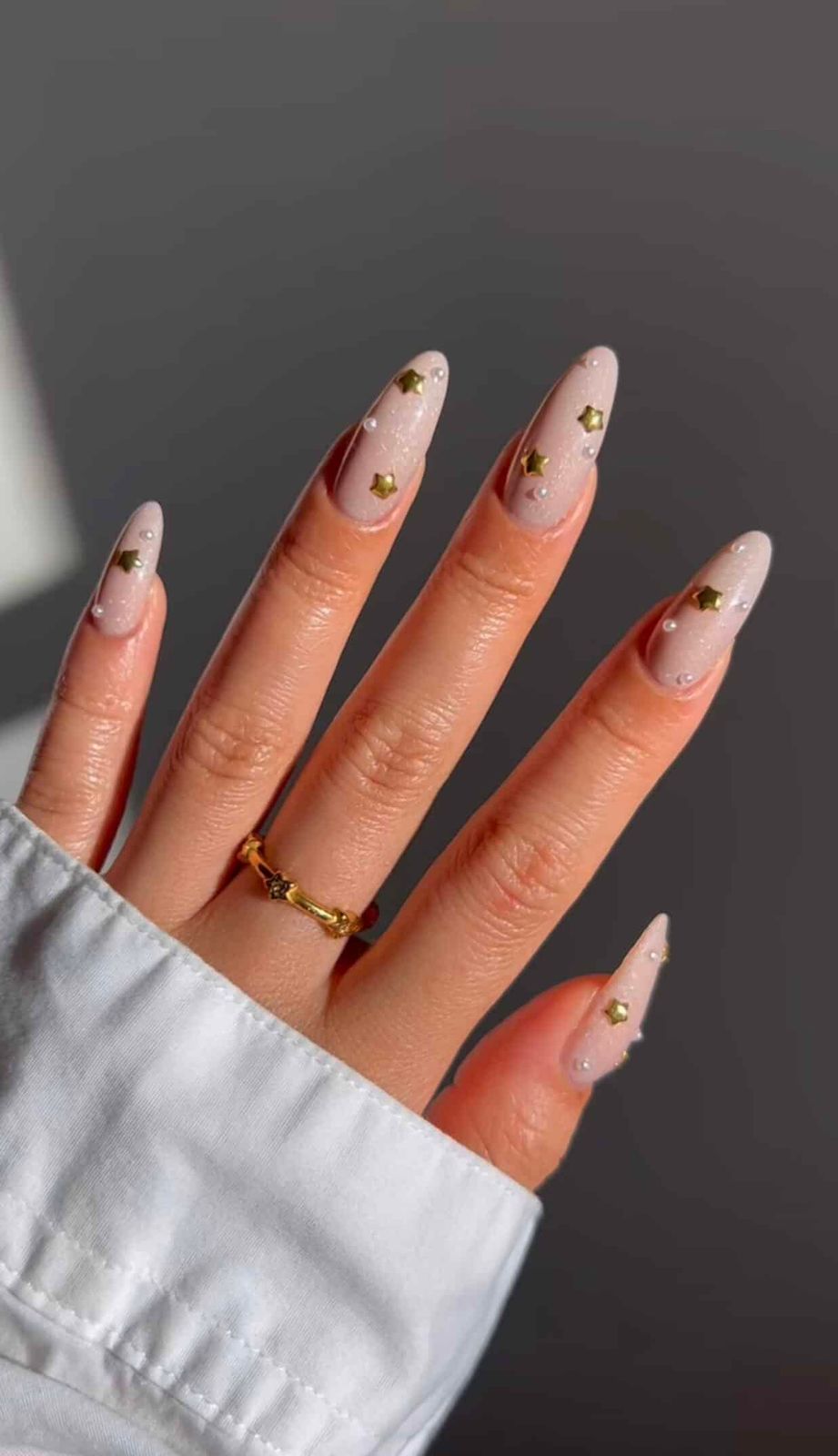 Sheer Nude Base With Subtle Glitter Visual Idea Sheer Nude Base With Subtle Glitter Visual Idea — Winter Pearl Nails