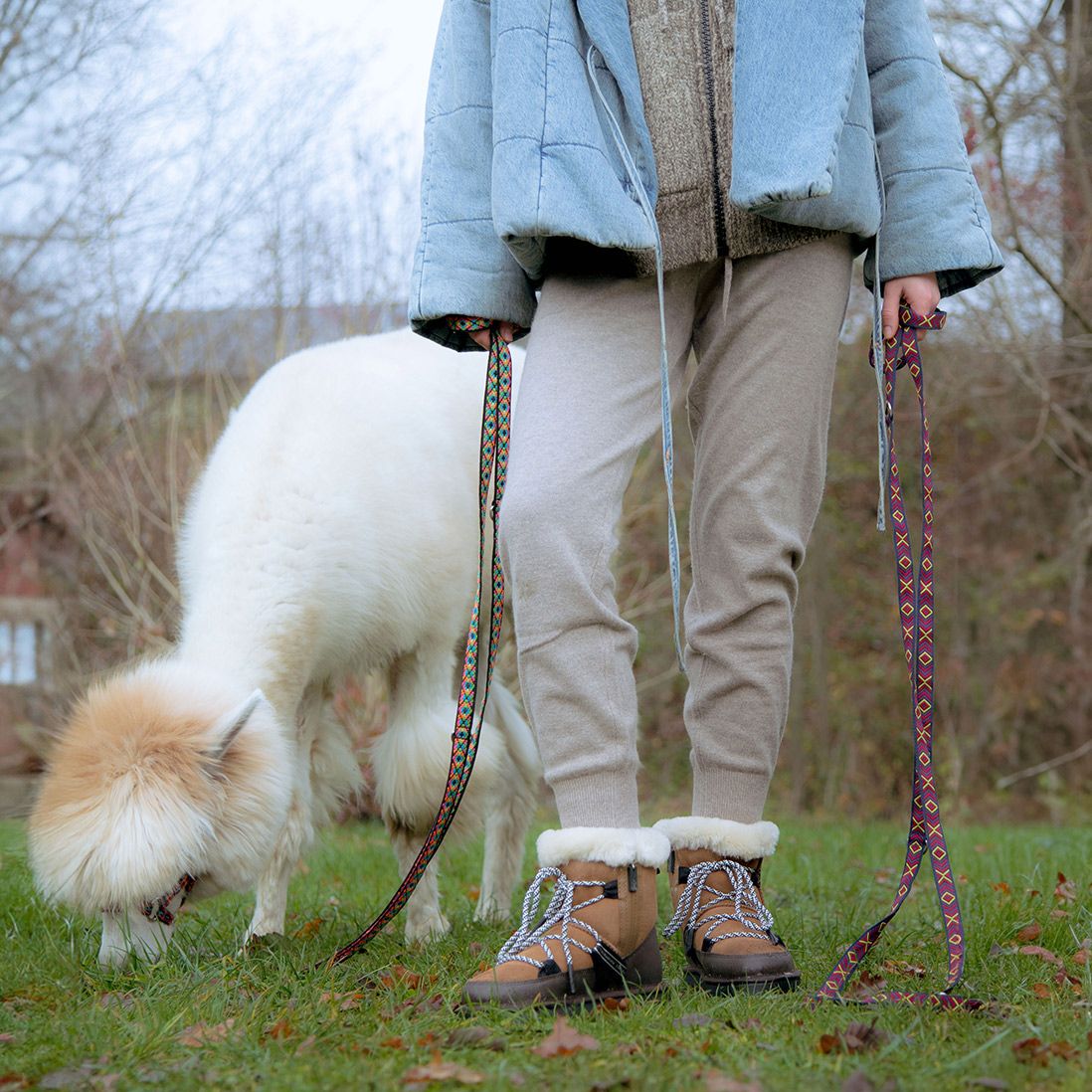 Casual Outdoor Outfit Idea Casual Outdoor Outfit Idea — Snow Boots Outfits