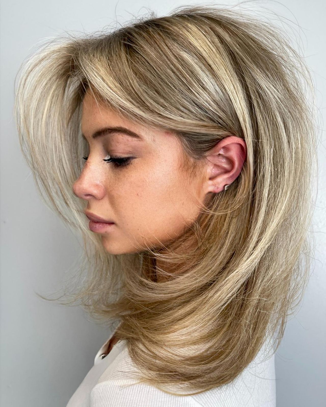 Collarbone Layered Bob With Volume — Winter Hairstyles for Thin Hair