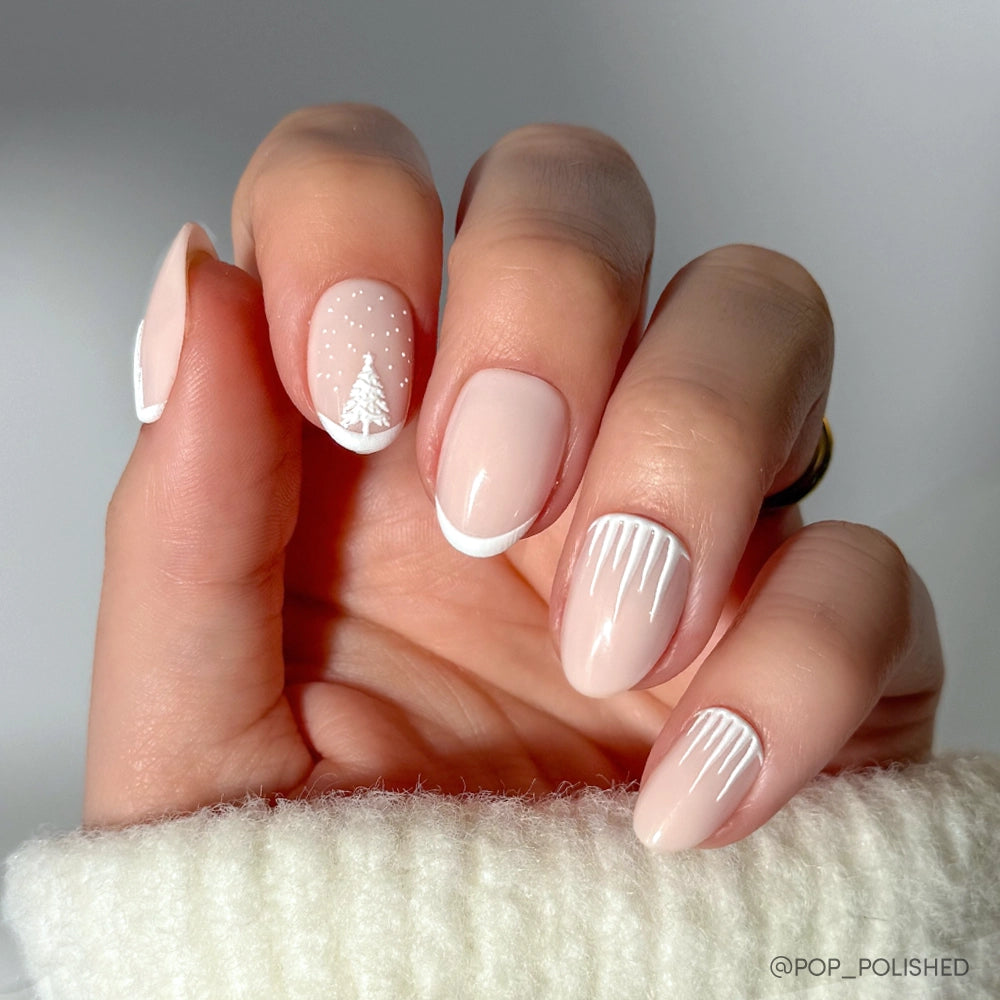 Vibrant Glossy Red Oval Nails Vibrant Glossy Red Oval Nails — Short Winter Oval Nails