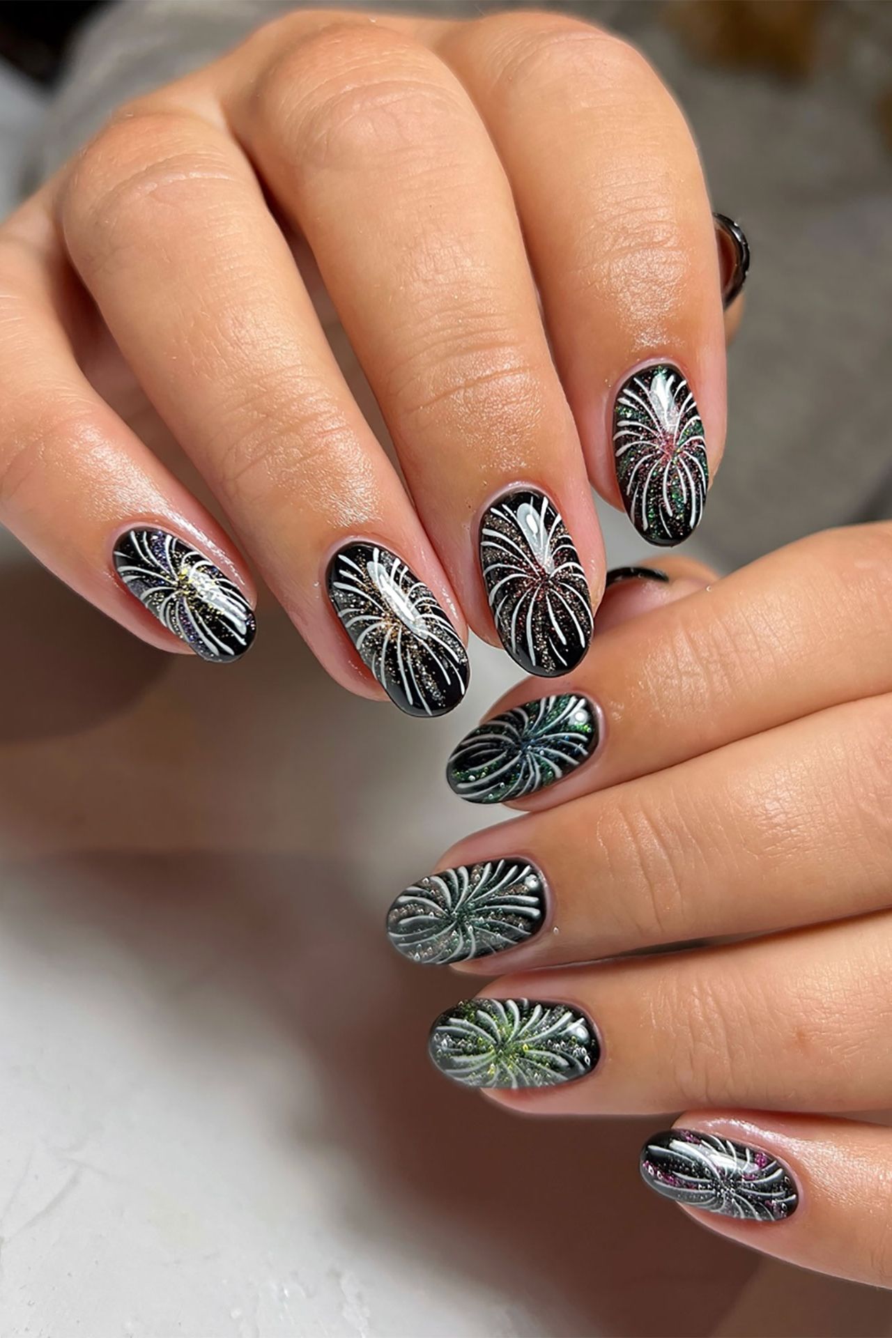 Black Base with Holographic Firework Glitter Black Base with Holographic Firework Glitter — Winter Nail Art Simple