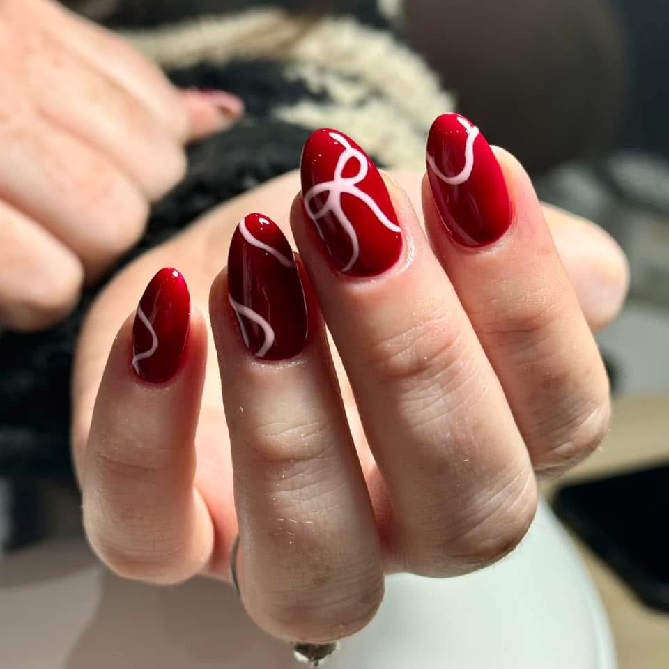 Glossy Visual Idea Glossy Visual Idea — Christmas Nail Designs 2026