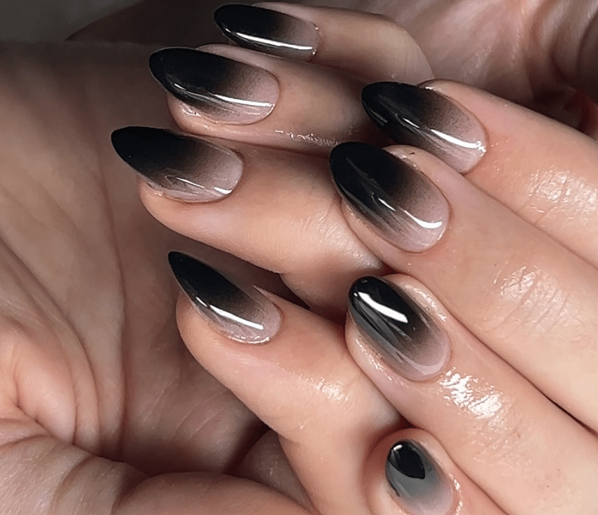 Nude to Black Ombre Gradient Nude to Black Ombre Gradient — Winter Nail Trends