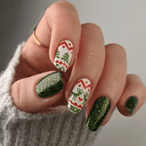 Glossy With Glitter Accents Visual Idea Glossy With Glitter Accents Visual Idea — Cozy Winter Nails