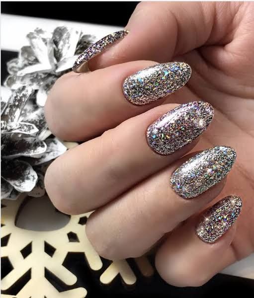 Silver Glitter Visual Idea Silver Glitter Visual Idea — New Years Coffin Nails 2027