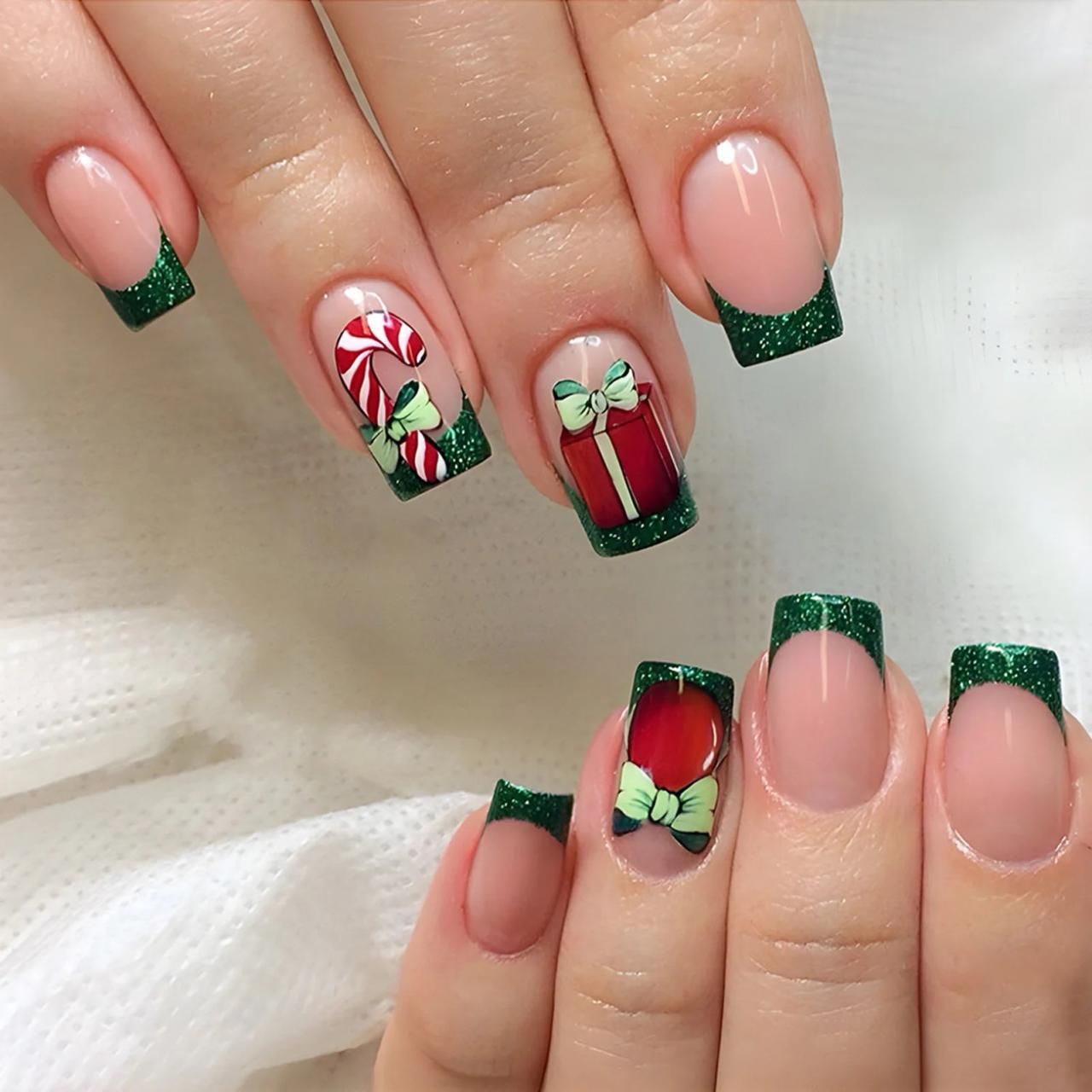The Single Detail A Reader Notices First Visual Idea — Green Christmas Nails 2026