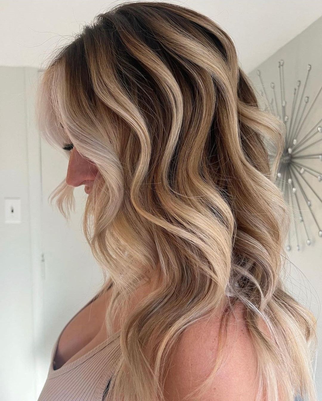 Side Swept Bangs With Blonde Highlights — Winter Highlights
