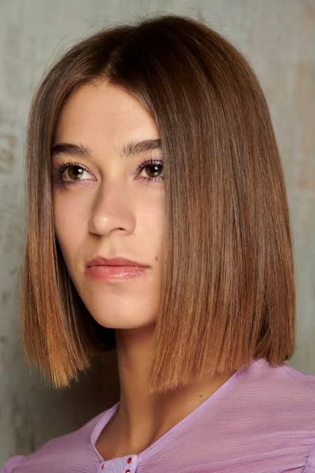 Collarbone Blunt Bob With Ombre — Winter Hairstyles for Thin Hair