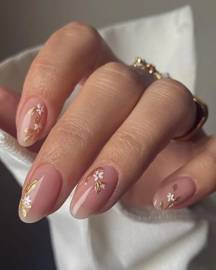 Sheer Pink Gold Floral Oval Nails Sheer Pink Gold Floral Oval Nails — Winter Wedding Nails