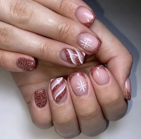 Short Oval Red Glitter & Snowflake Nails Short Oval Red Glitter & Snowflake Nails — Winter Date Night Nails