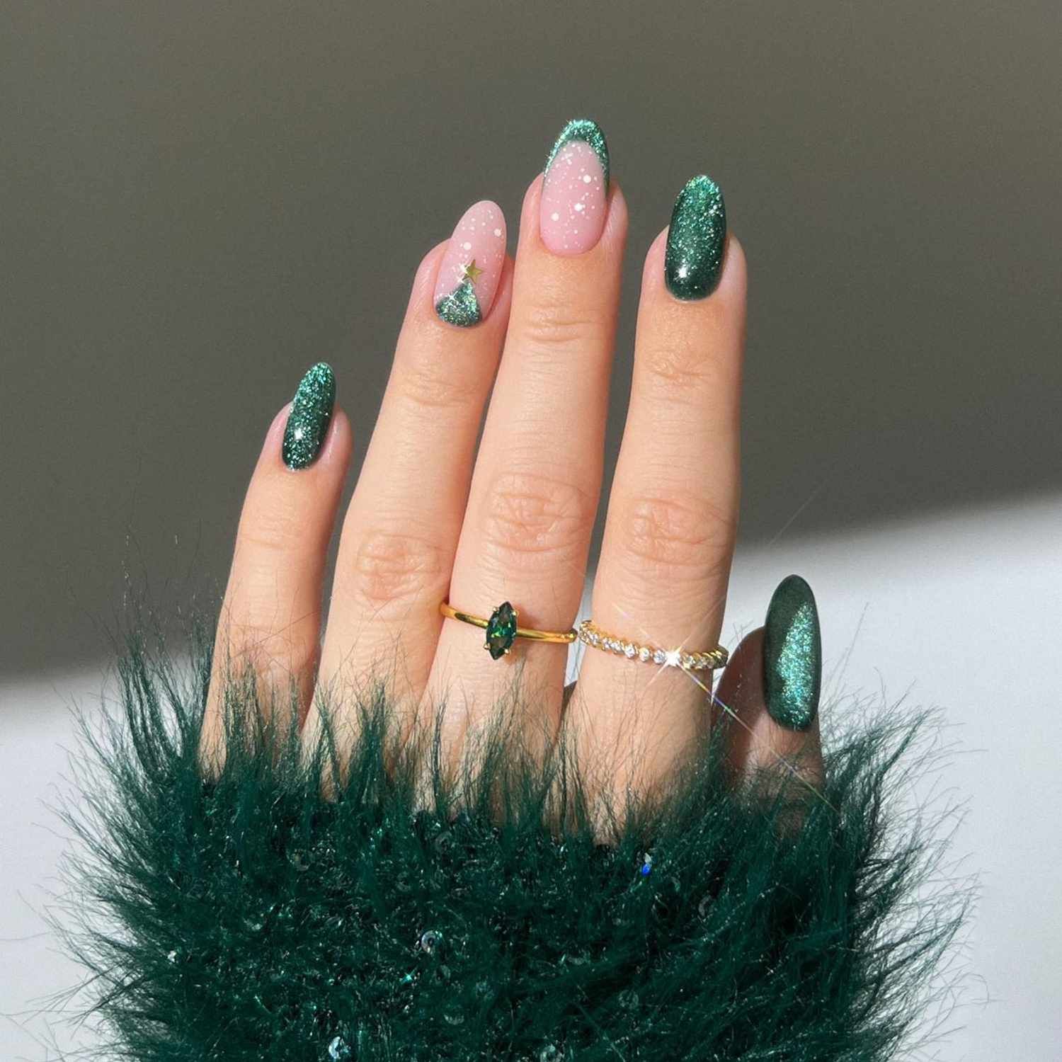 Deep Green Glossy with Delicate Tree Motif — Green Christmas Nails 2026