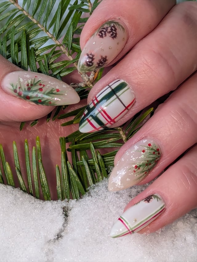 Both Hands Close-Up Visual Idea Both Hands Close-Up Visual Idea — Christmas Nail Trends 2026