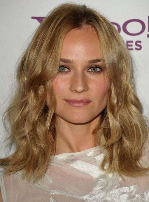 Wavy Blonde Lob With Textured Layers — Winter Haircuts for Square Faces