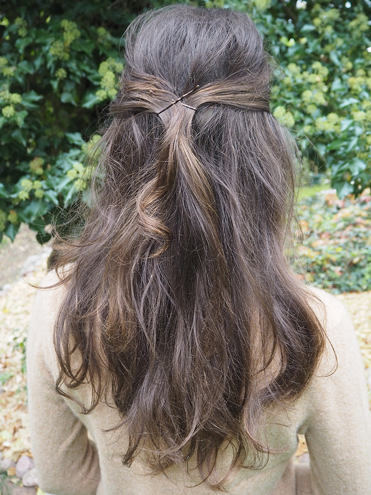 Casual Brown Twist with Simple Clip Casual Brown Twist with Simple Clip — Winter Half Up Half Down Hairstyles