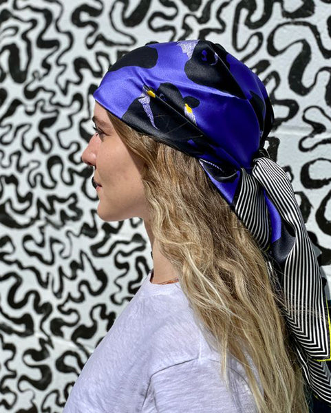 Light Brown Waves with Silk Scarf Light Brown Waves with Silk Scarf — Winter Hairstyles with Scarf