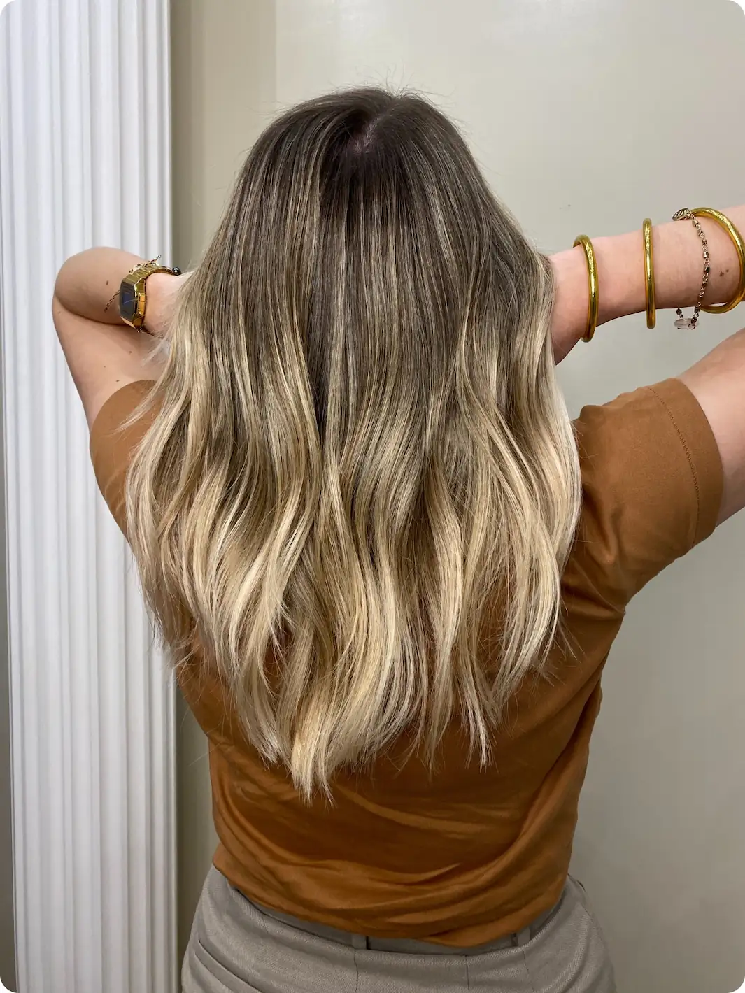 Collarbone Ash Blonde Blowout Collarbone Ash Blonde Blowout — Icy Blonde Hair