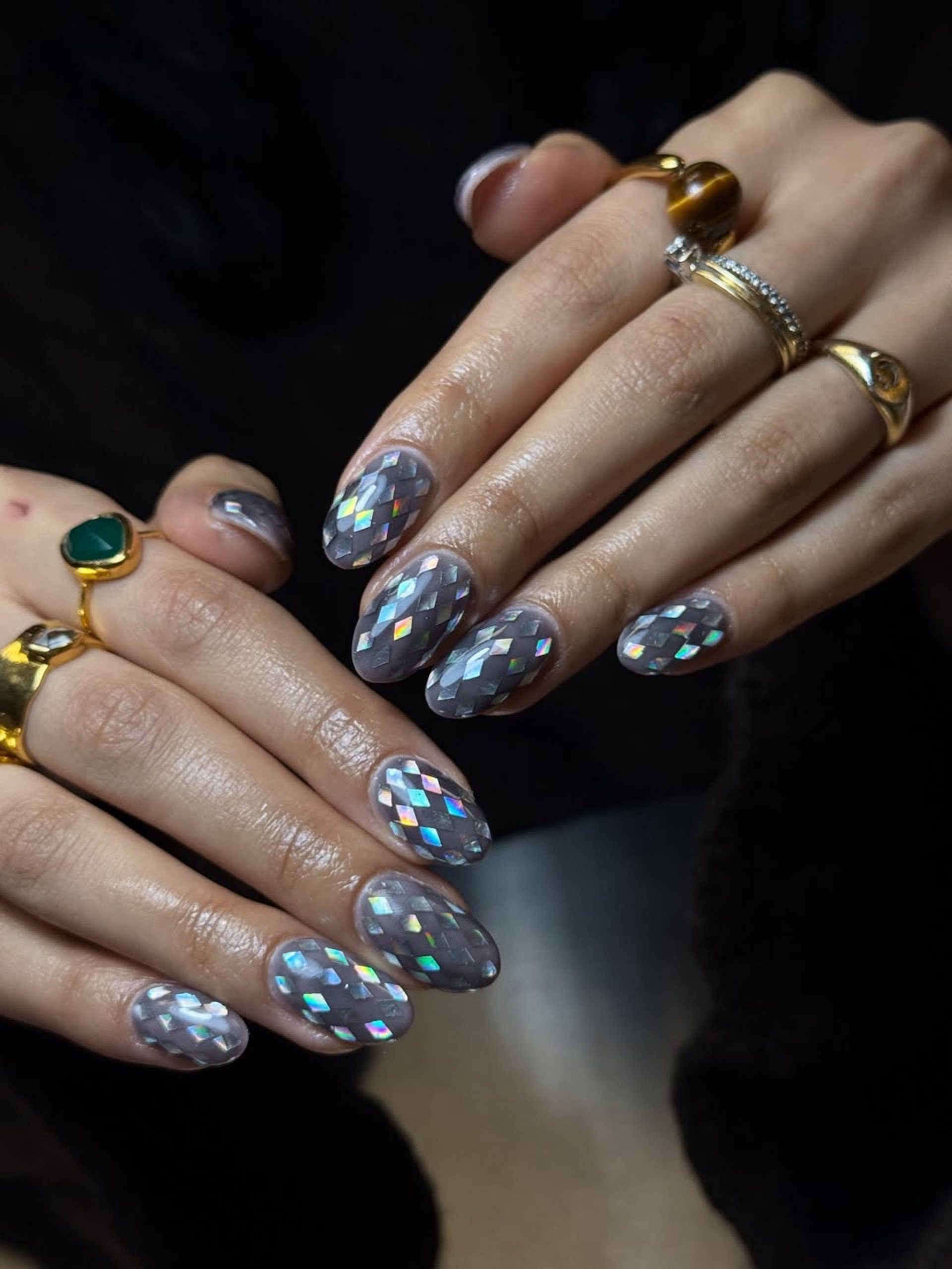 Grey Holographic Mosaic Oval Nails Grey Holographic Mosaic Oval Nails — NYE Nails 2027