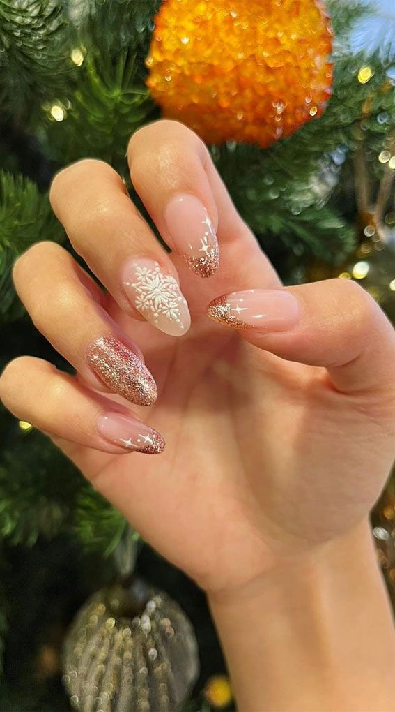 Medium Almond Rose Gold Glitter Tips Medium Almond Rose Gold Glitter Tips — Winter Gold Nails