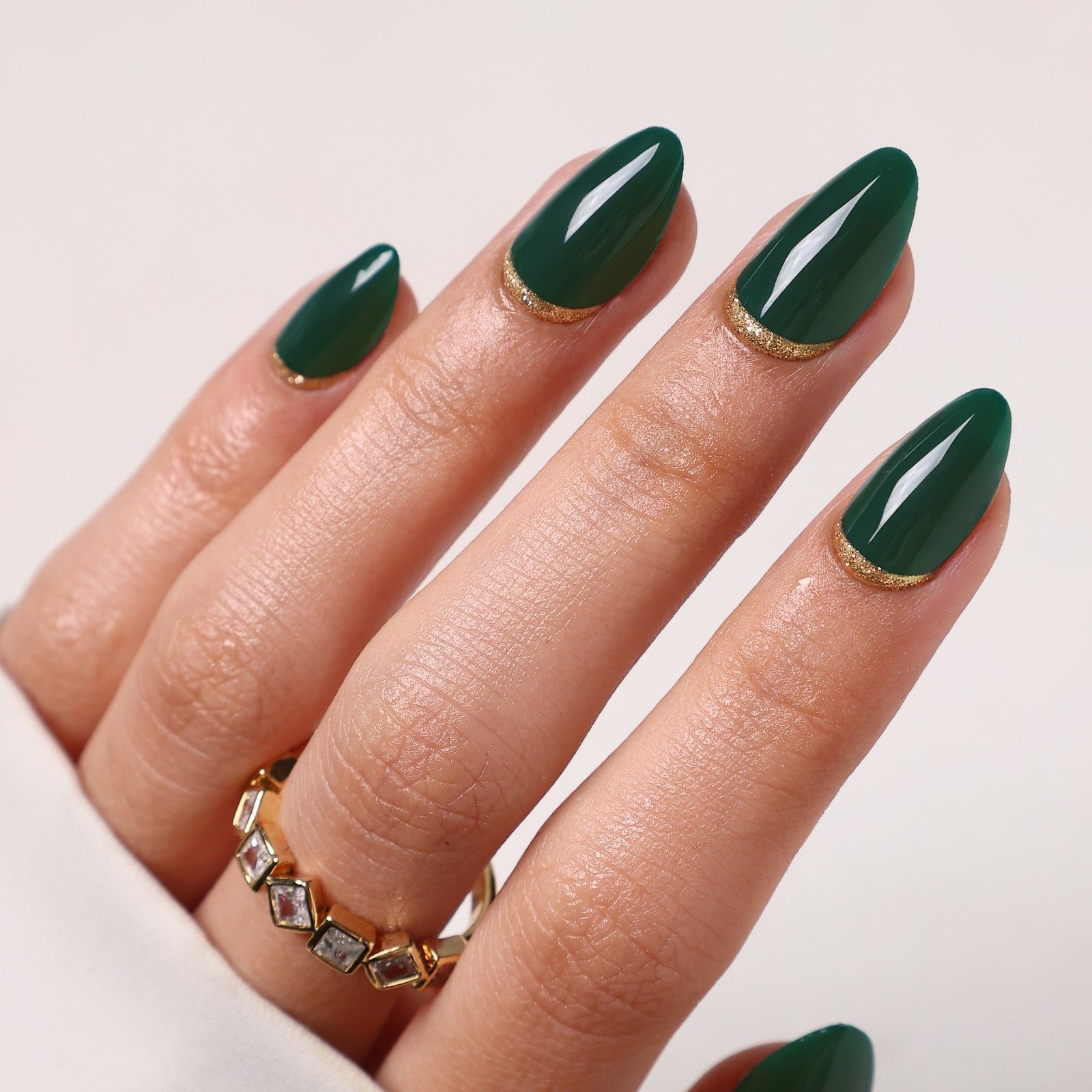 Any Visual Idea Any Visual Idea — Emerald Green Nails